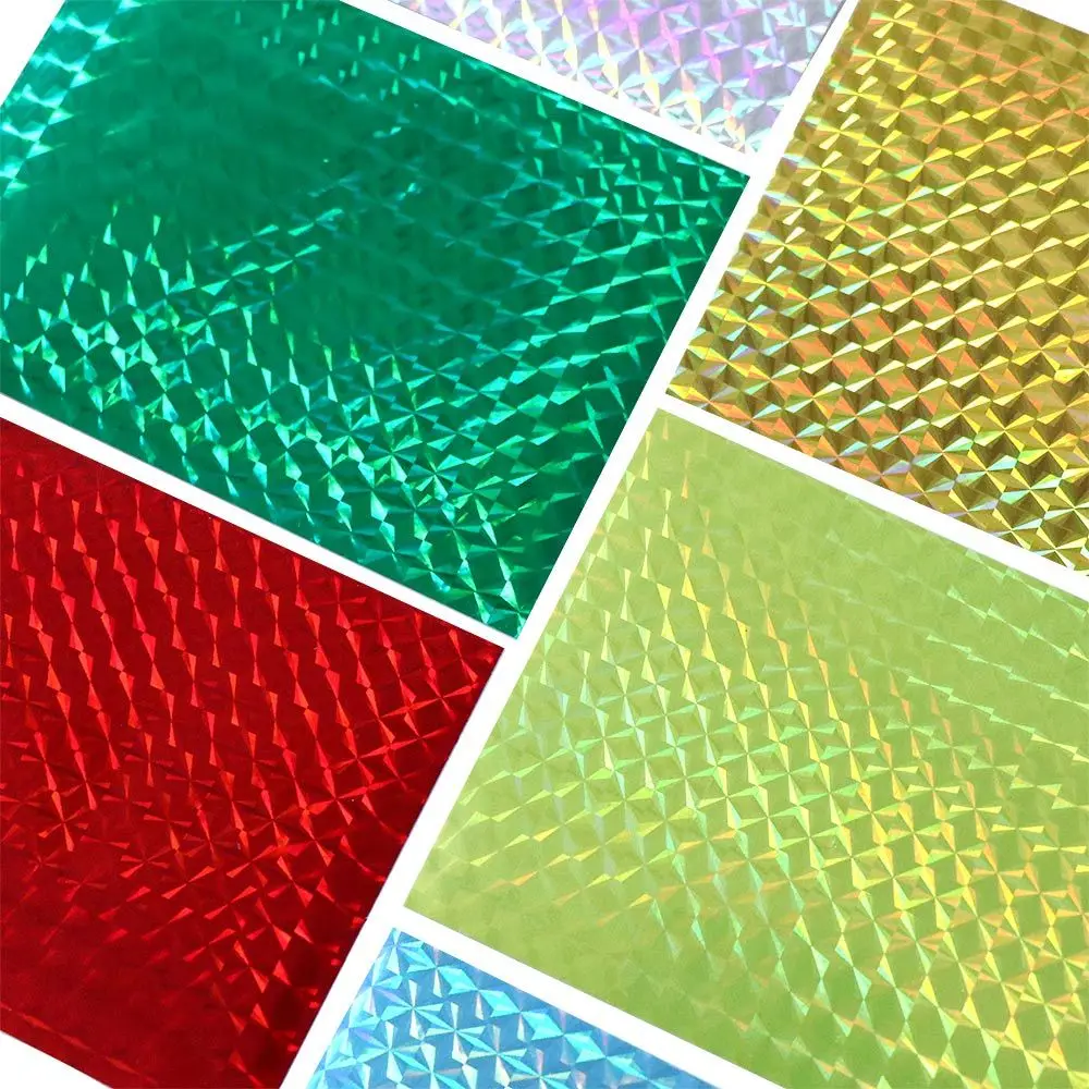 Hojas holográficas iridiscentes en colores vibrantes