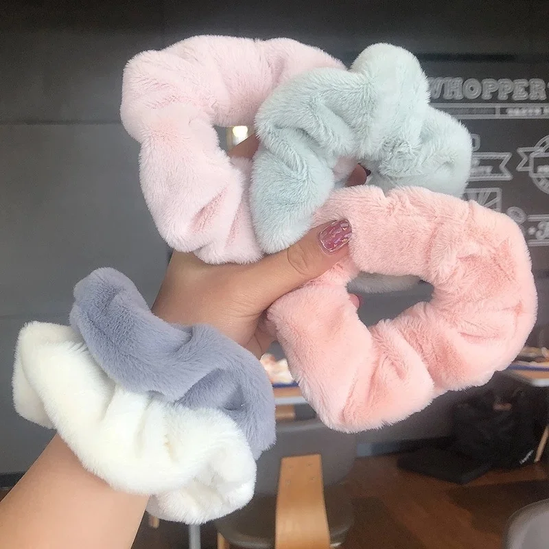 Nuevos coleteros suaves y cálidos de invierno para mujeres y niñas, bonitos accesorios de bucle de banda de goma Multicolor elásticos de felpa - imagen 4