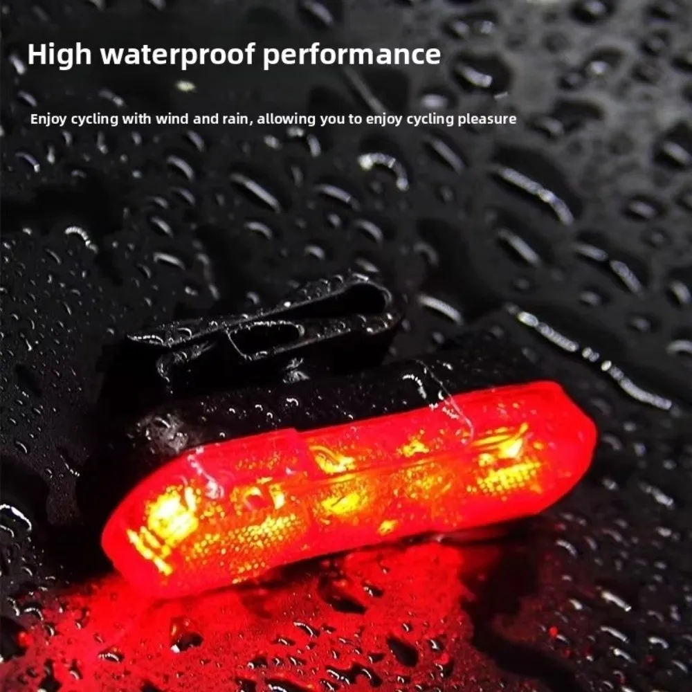 Luces traseras de bicicleta de alto brillo, luces intermitentes compactas e rotativas impermeables, equipo de ciclismo portátil