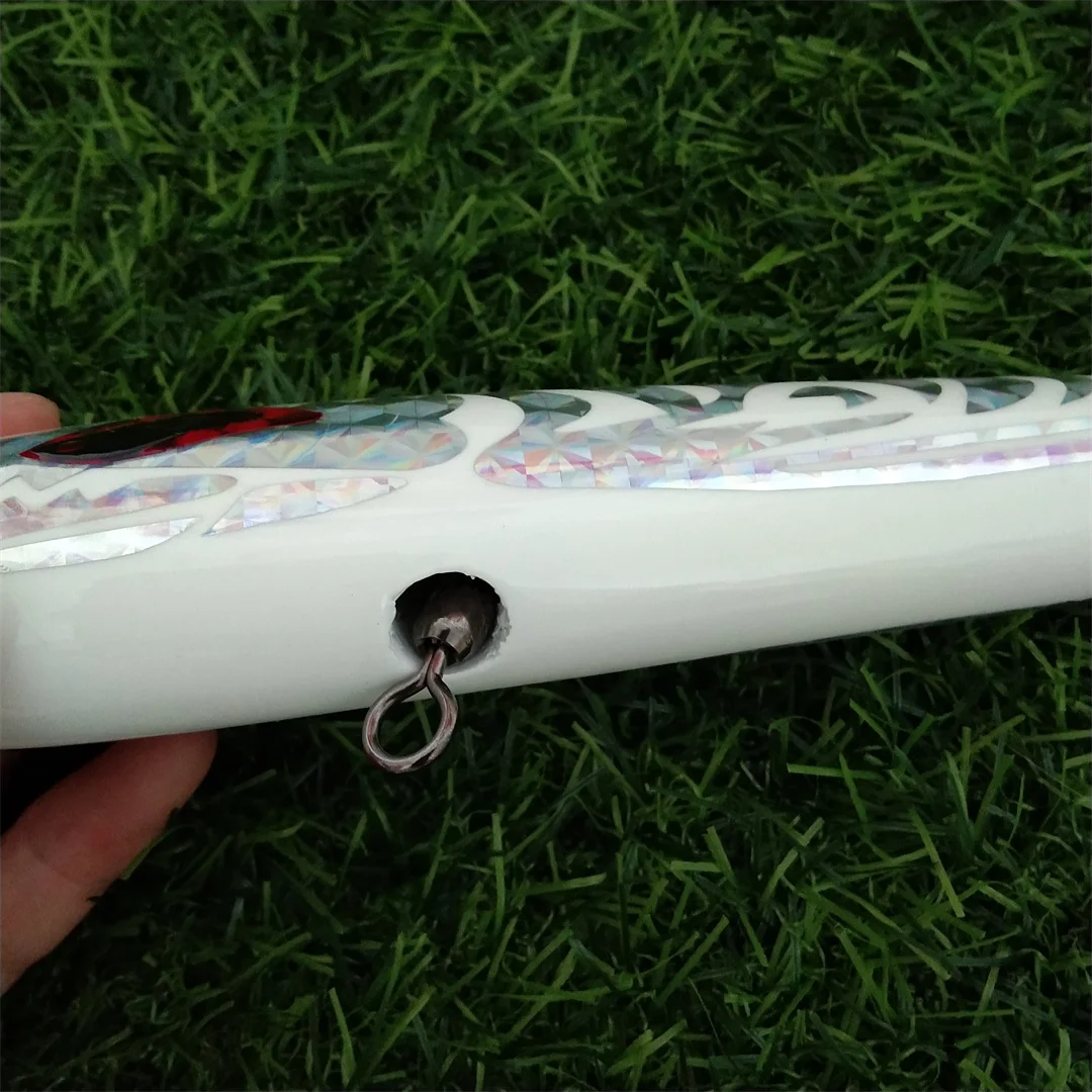 Detalle del señuelo Swolfy para pesca de GT