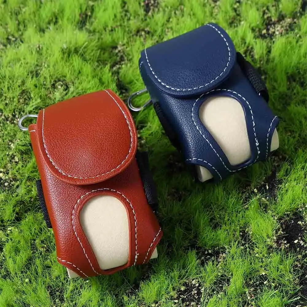 Detalle del material y la forma de la bolsa de pelotas