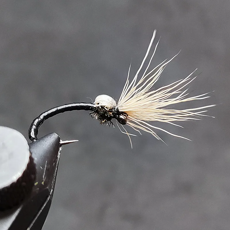 KKWEZVA-cebo de pesca con mosca, 18 piezas, pelo de ciervo, fabricación de Ninfa, con plumas de pavo real, imitando insectos - imagen 4