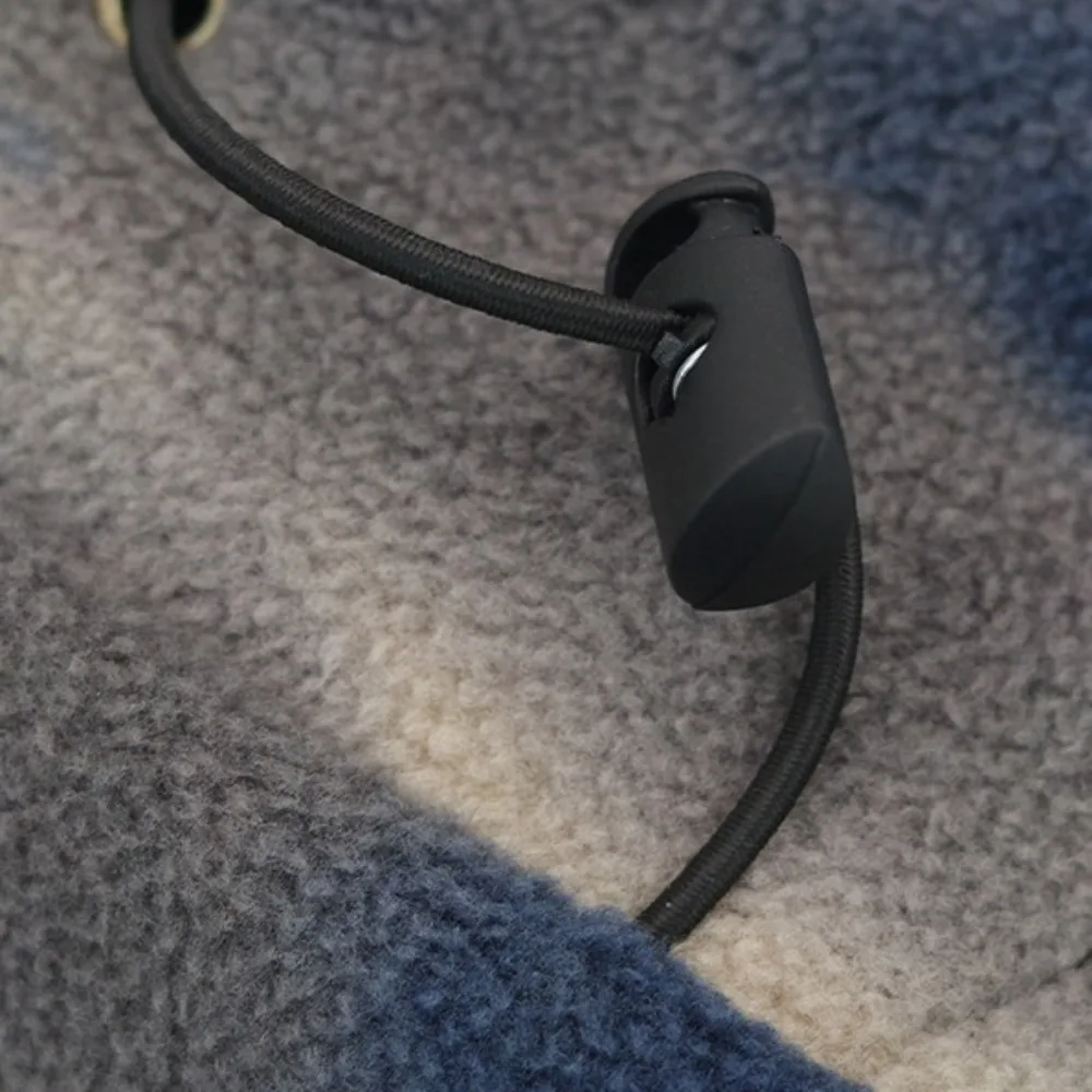 tela con cable y un revestimiento de palanca