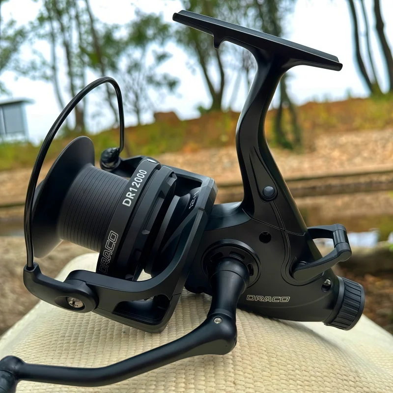 Carrete de Pesca giratorio de alta resistencia, serie 9000/10000/12000, arrastre máximo de 20KG, lanzamiento de larga distancia, rueda de Jigging de agua salada - imagen 5