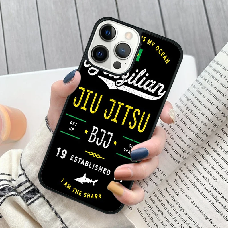 Funda con detalle de cinturón de BJJ