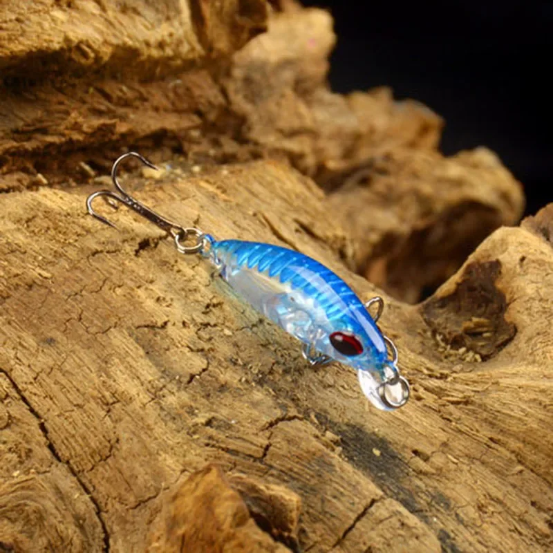 Nuevo 5 uds Mini Minnow 4cm 2,5g juego de Señuelos de Pesca con caja CrankBaits Wobblers señuelos hundimiento carpa aparejos de pesca Artificial - imagen 4