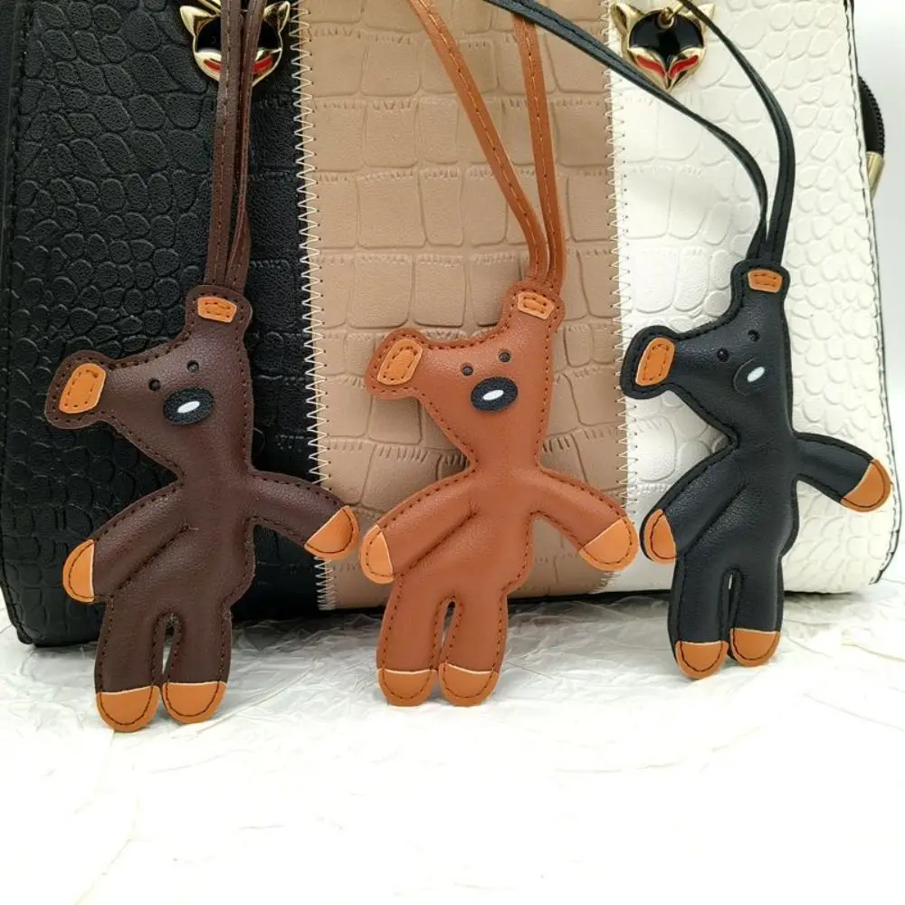 Lindo bolso de oso de cuero PU colgante de dibujos animados llavero de peluche suave forma de oso Kawaii llavero accesorios bolsa dijes decoraciones - imagen 2