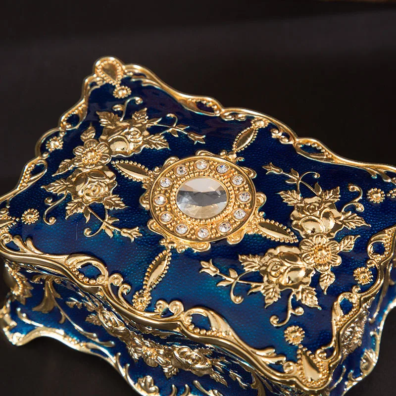 Caja de joyería Retro de estilo europeo, artesanía de Metal, anillo creativo de alta gama, collar, caja de almacenamiento pequeña, regalo - imagen 5