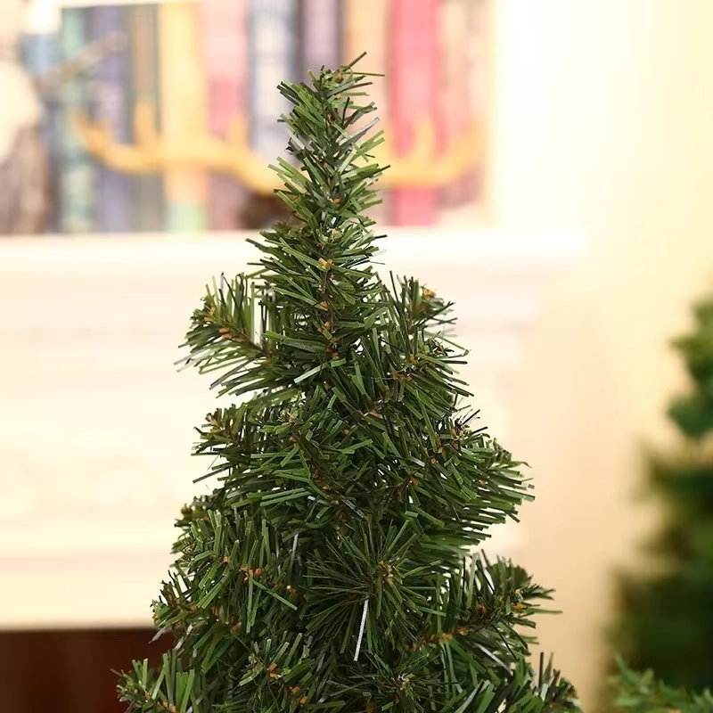 Mini árbol de Navidad nevado de pino para escritorio - imagen 4