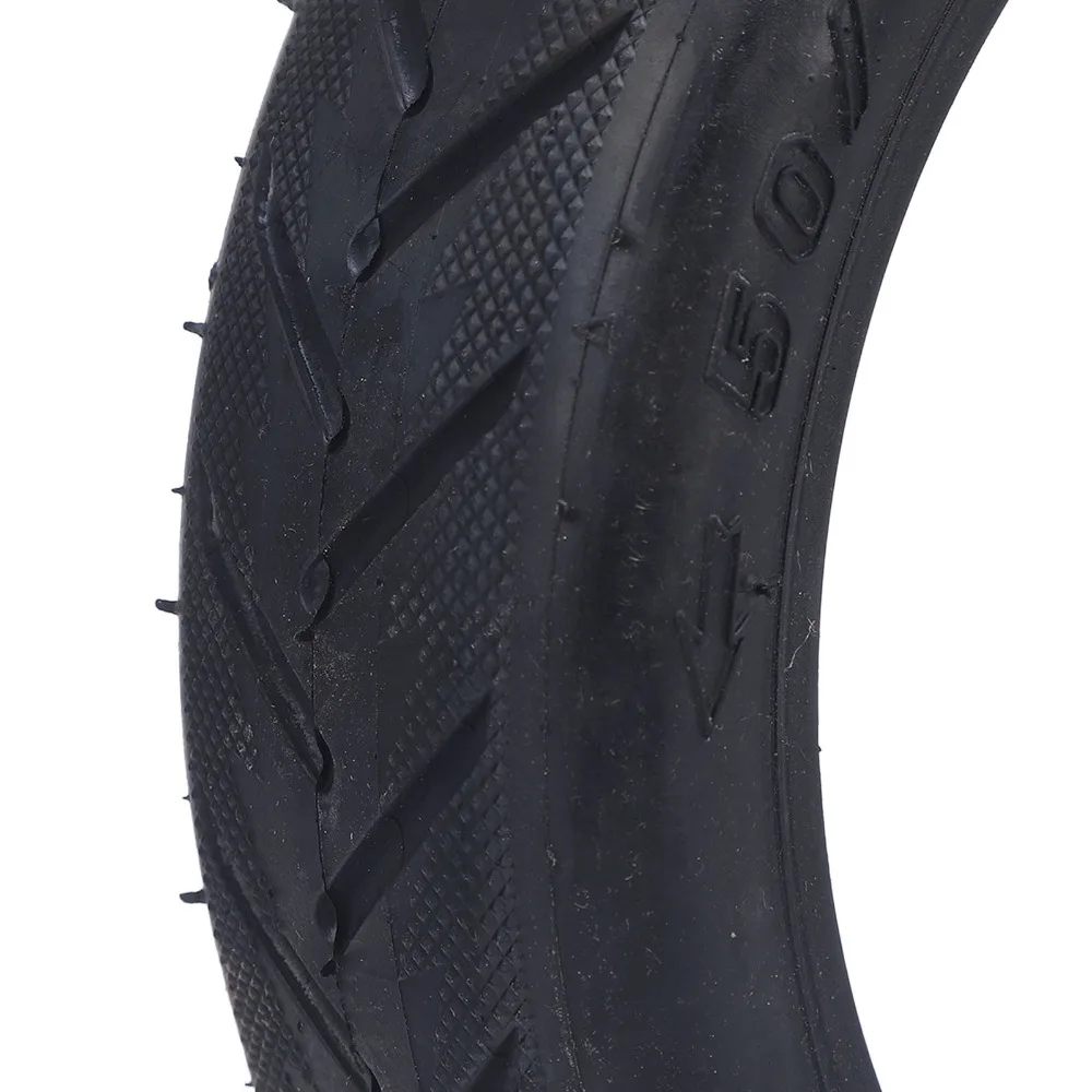 Neumático exterior negro para patinete eléctrico resistente urbano
