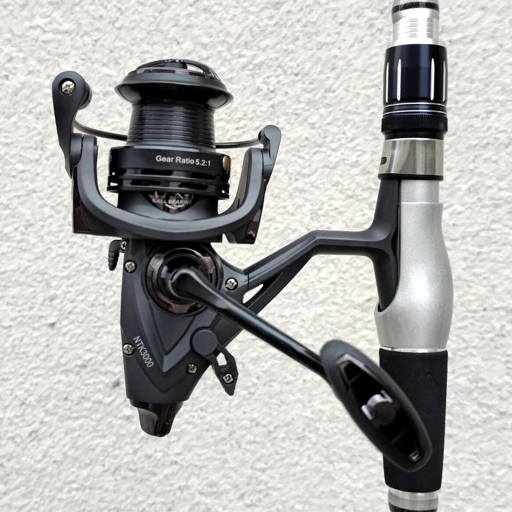 Carrete Spinning Feeder Karpervissen 10-16KG Drag Doble Freno - imagen 2