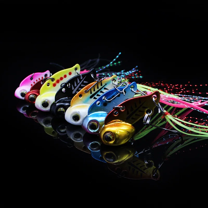 Señuelos Metálicos VIB Cicada – Mini Cuchara Vibrante con Plumero para Lubina - imagen 4