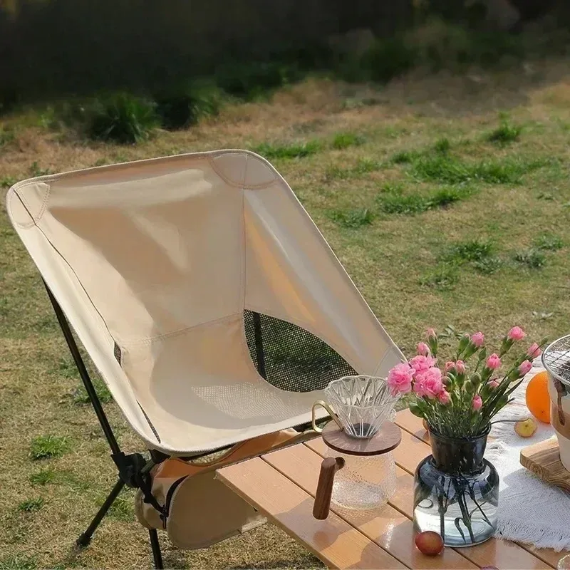 Silla plegable de pesca portátil en forma de luna para playa y camping