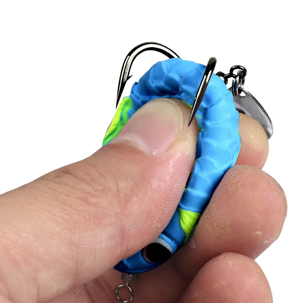 Señuelo de pesca de rana suave, cebo Artificial de 4,5 cm/11g con anzuelos dobles de sangre, TopWater Ray - imagen 4