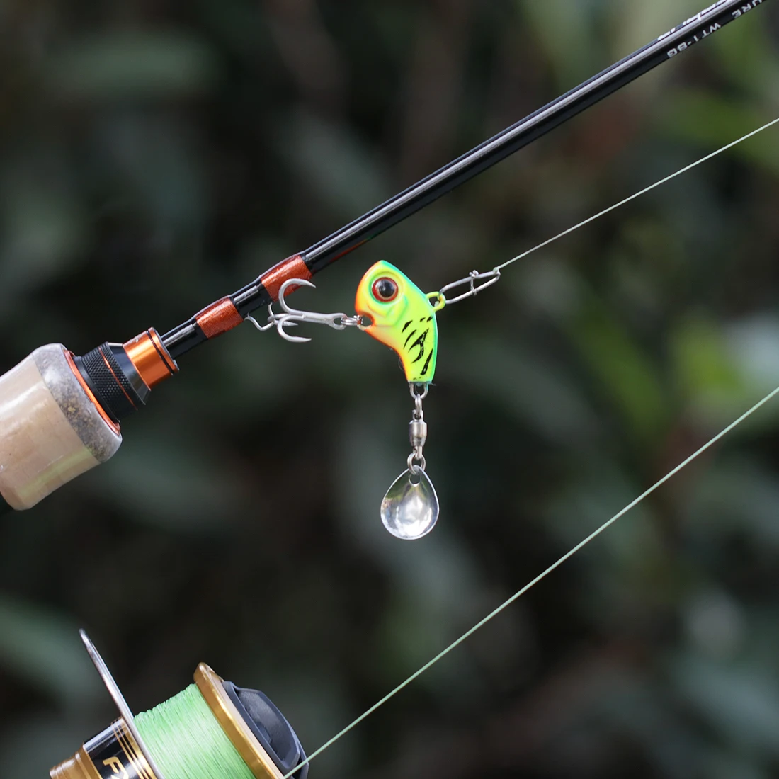 FishTrip 2.5cm ~3.2cm VIB Fishing Lure Spinner Lure Subsurface Lure Casting Trolling Hard Bait with Box Set - imagen 5