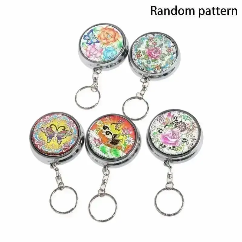 Cenicero redondo para cigarrillos, útil bolsillo portátil, Cenicero redondo de acero inoxidable con llavero AU (color aleatorio) - imagen 2