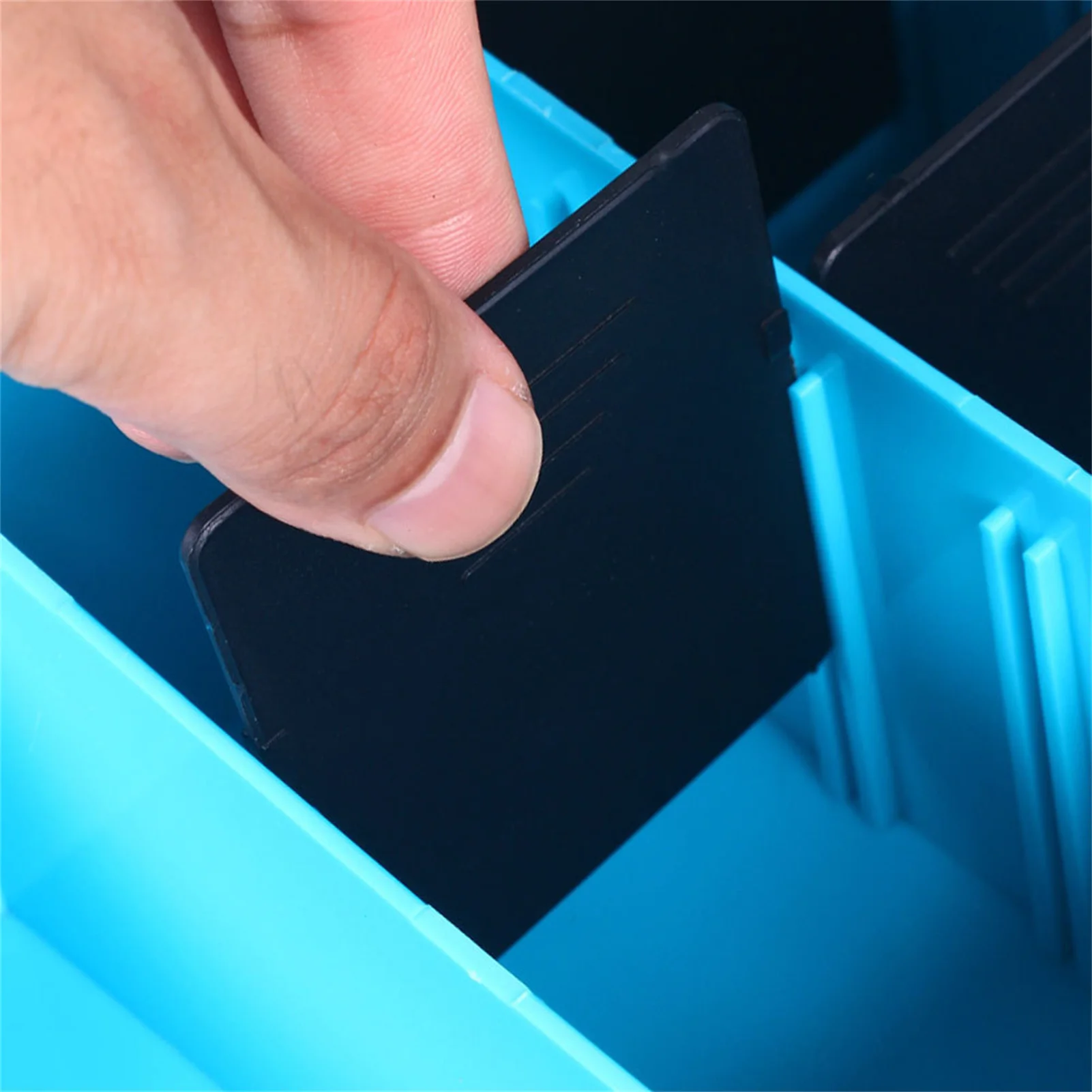 Caja de pesca portátil, doble capa para señuelos y anzuelos