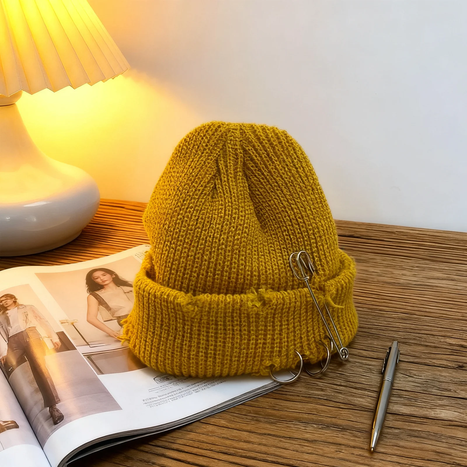 Gorro de punto cálido para invierno, gorro de hilo con Pin a la moda para hombres y mujeres, ciclismo al aire libre, Camping, senderismo, salida, gorros de punto cálidos a prueba de viento - imagen 2