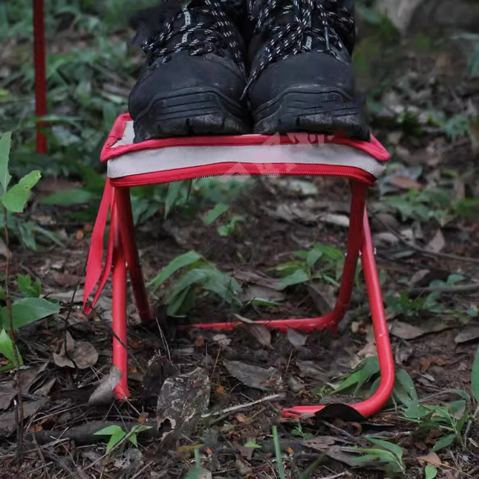 Silla plegable portátil para exteriores, taburete compacto para pesca, Camping, viajes, marco de aluminio ligero, silla de pesca antideslizante - imagen 2