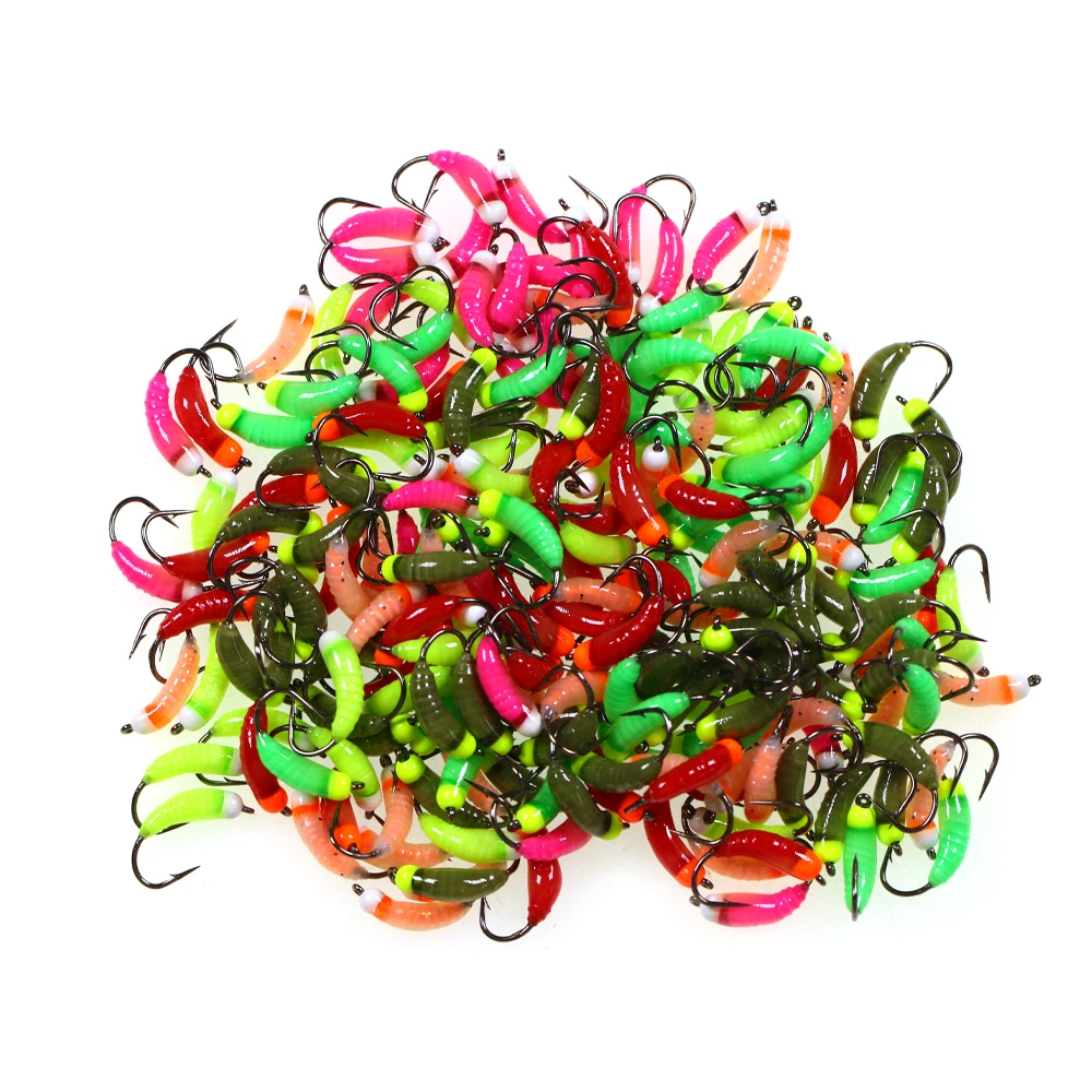 señuelos de pesca coloridos