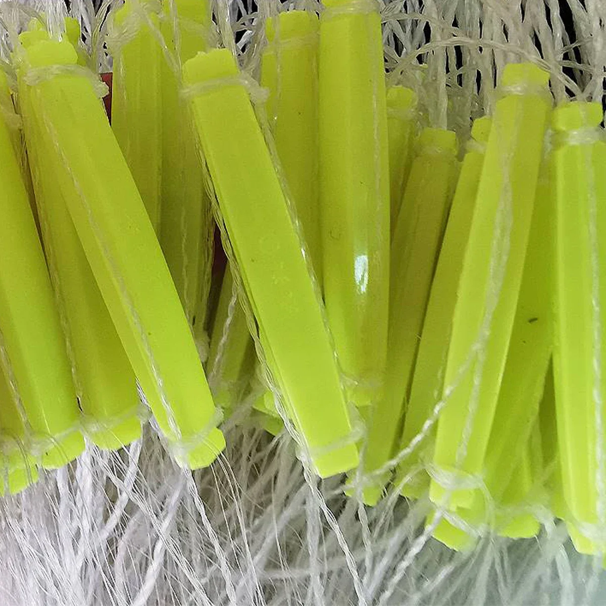 Red de pesca de nailon monofilamento, malla de enmalle de tres capas, 20mm-60mm, longitud de 20m-70m, profundidad de 1,2 m-2m - imagen 5