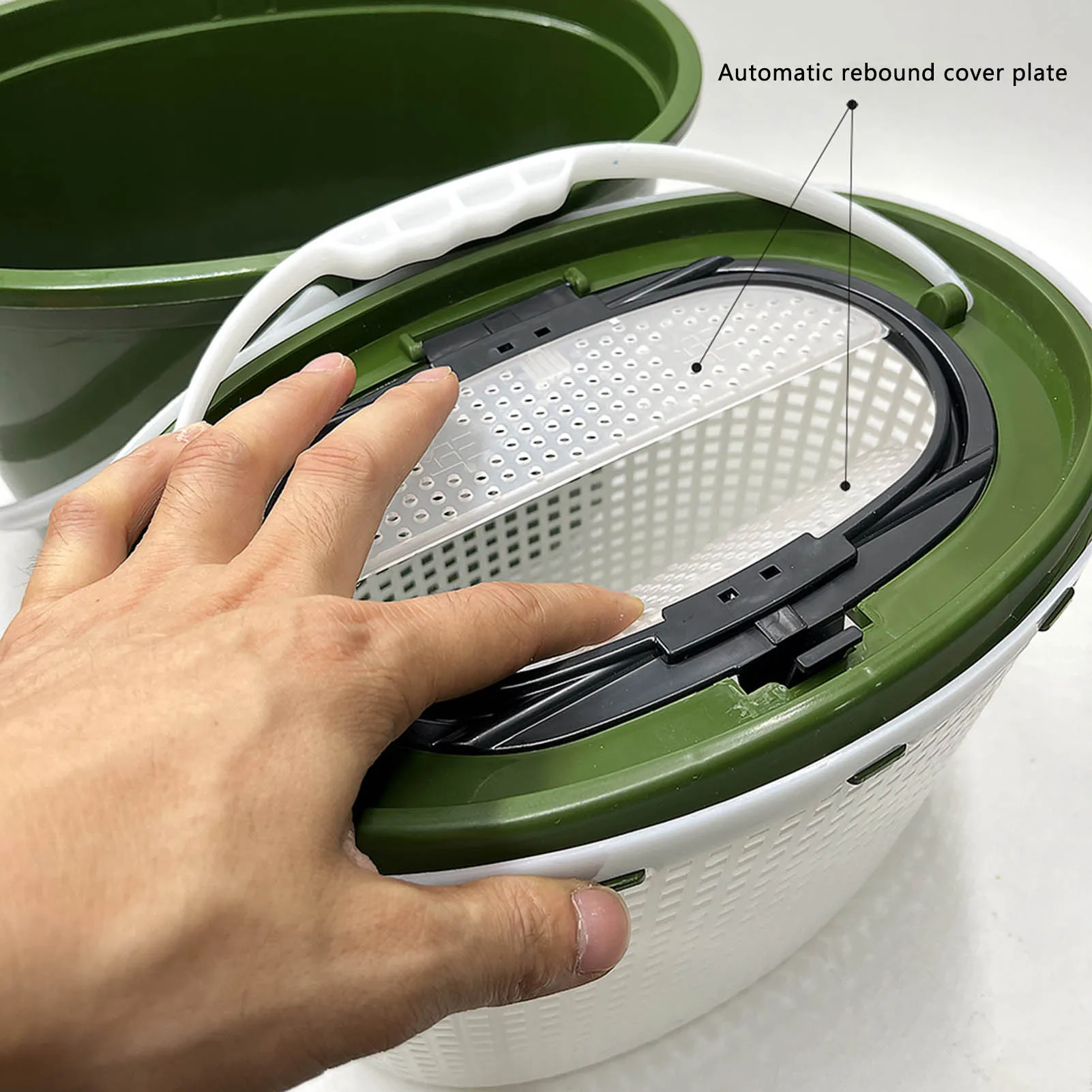 Cubo de pesca de doble capa de gran capacidad, cubo portátil ultraligero para peces vivos con asa, equipo de pesca al aire libre para invierno 2025 - imagen 4