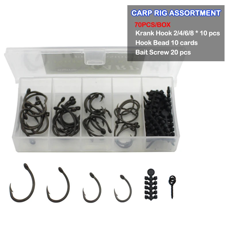 Un recipiente de plástico con varios ganchos de pesca y señuelos