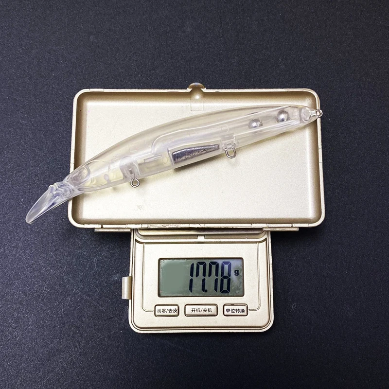 20 piezas 17,7g sin pintar espacios en blanco Minnow señuelos 110mm Wobblers flotantes para agua salada lubina trucha Swimbait cebo Artificial Jerkbait - imagen 3