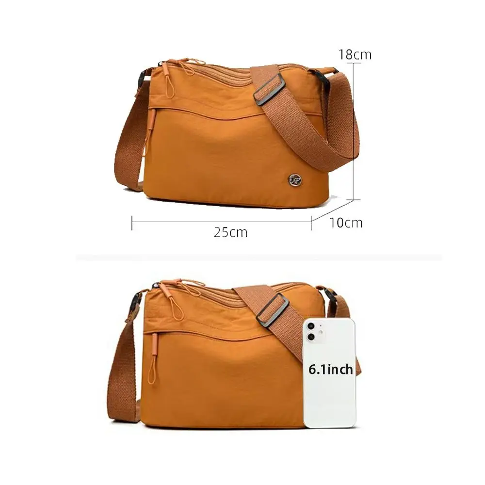 Bolso bandolera de nailon con correa ancha ajustable y cierre - imagen 3