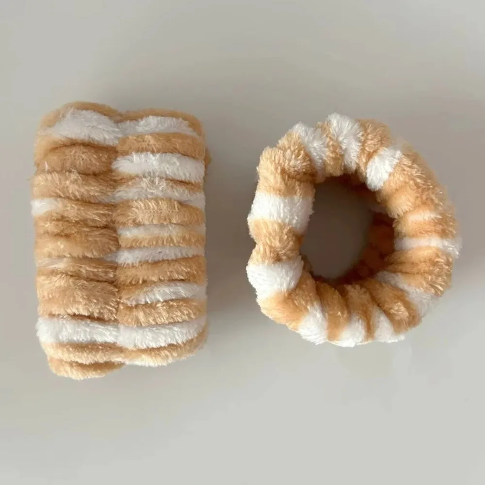 3 unids/set de diadema con orejas de gato con estampado de leopardo, diadema elástica de lana Coral para lavar la cara, accesorios para el cabello, correa de muñeca suave - imagen 3