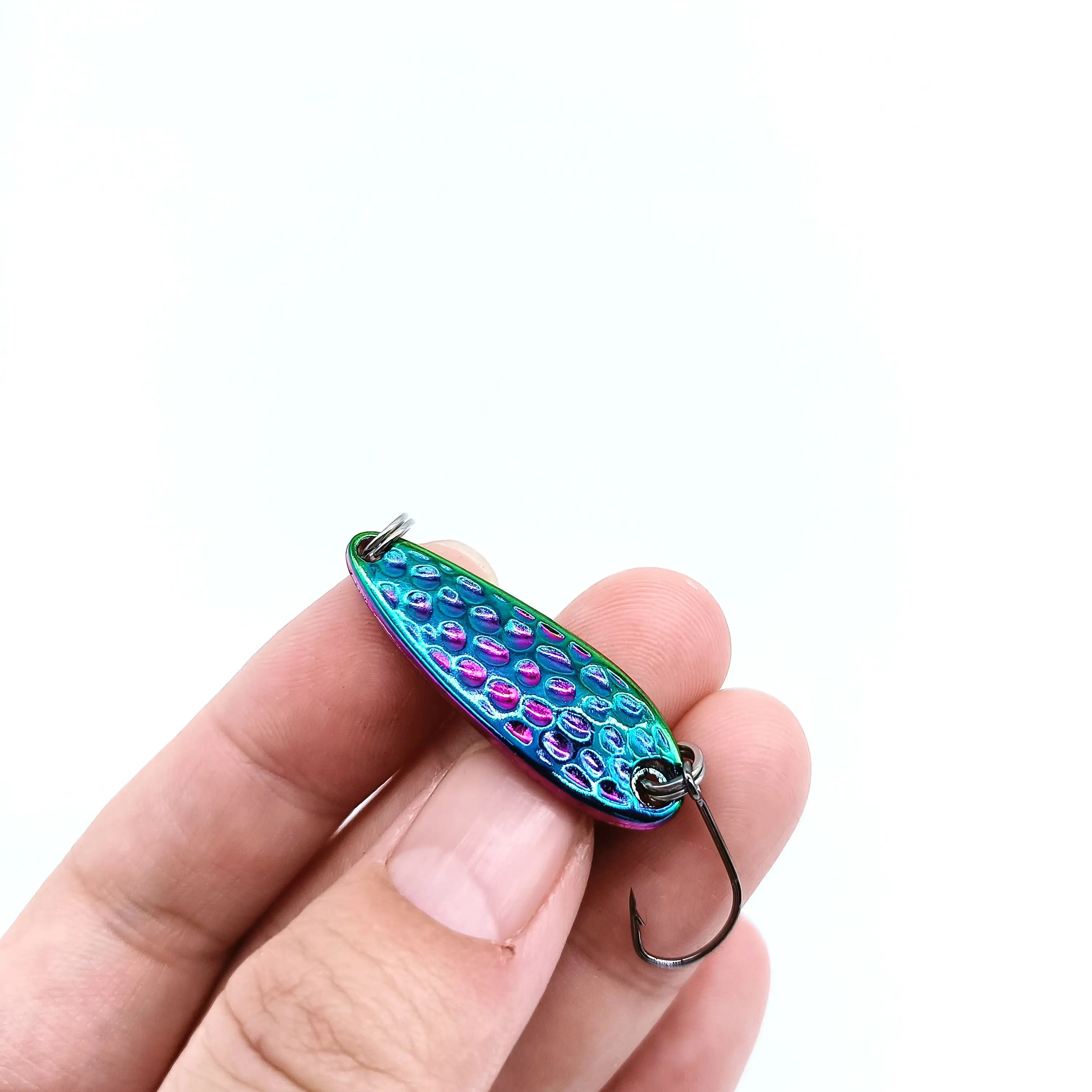DUODUOYU, 1 Uds., nuevas Señuelos de pesca con cuchara de Metal, 2,5g/3,5g/5g, cebo duro para trucha, lentejuelas, plantilla Artificial, cebos Spinnerbait, herramientas para peces - imagen 3