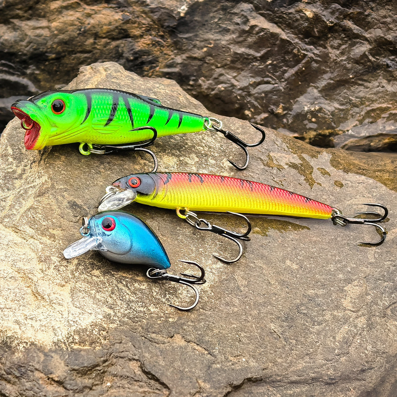 Free Fisher Kit señuelos lubina Crankbait y Poppers - imagen 5