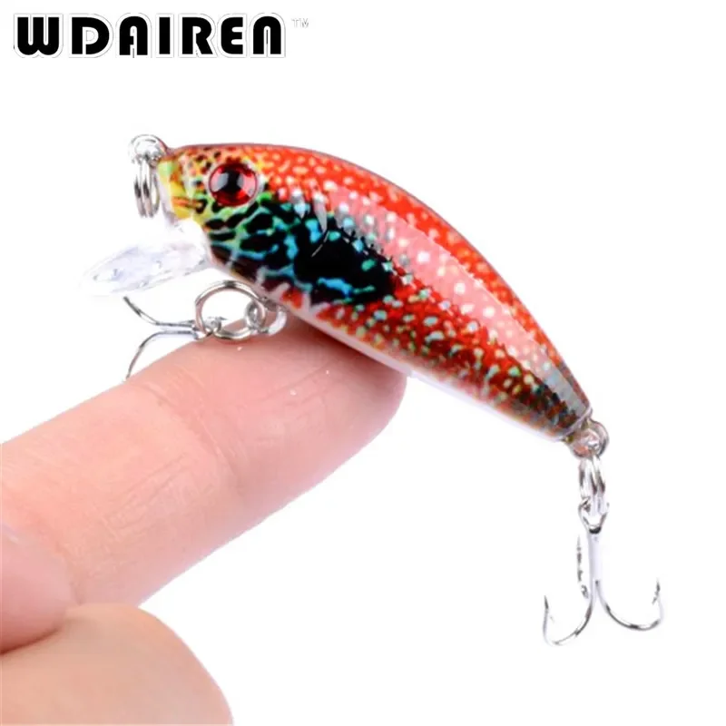 5 uds 4,5 cm 3,8g juego de Señuelos de Pesca cebo duro Minnow con 2 anzuelos aparejos de pesca señuelo ojos 3D Crankbait Minnow - imagen 2