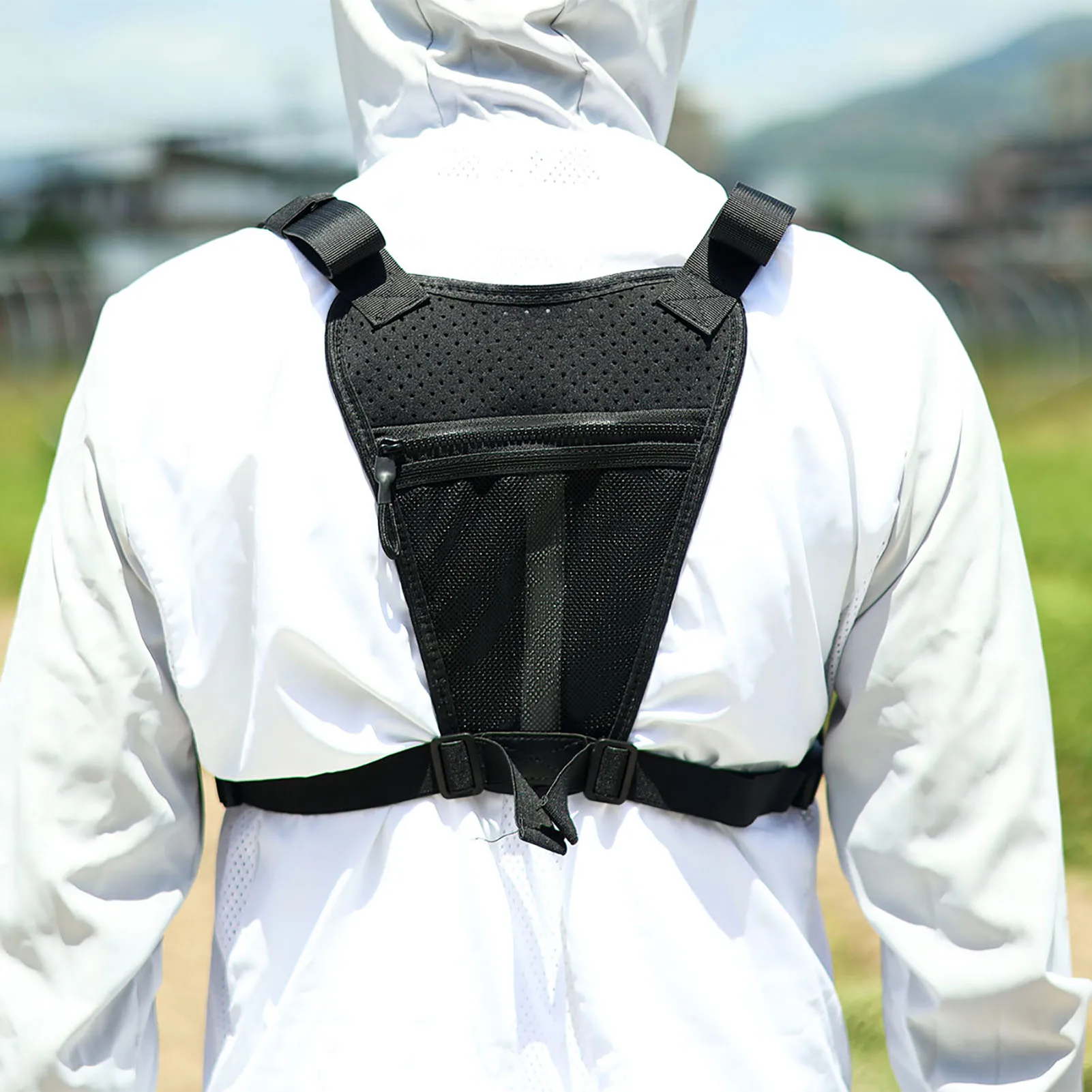 Bolsa de pecho para hombre, chaleco para correr, paquete de pecho con correas ajustables, bolsa reflectante de poliéster 900D para deportes al aire libre, aparejo para el pecho - imagen 4
