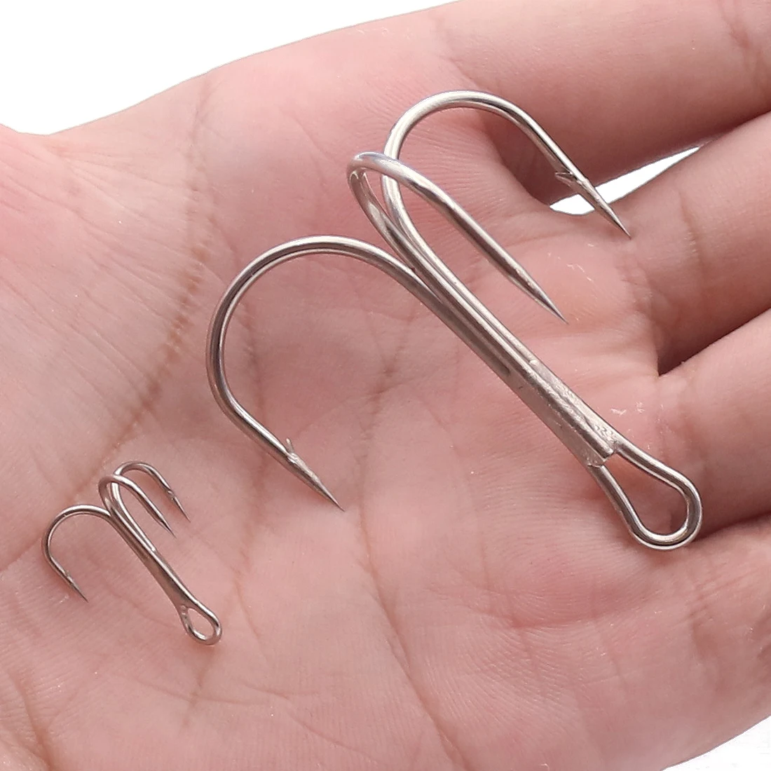 Anzuelos triples de pesca FishTrip, 2 anzuelos triples fuertes, anzuelo de señuelo de acero rico en carbono para agua salada y dulce - imagen 5