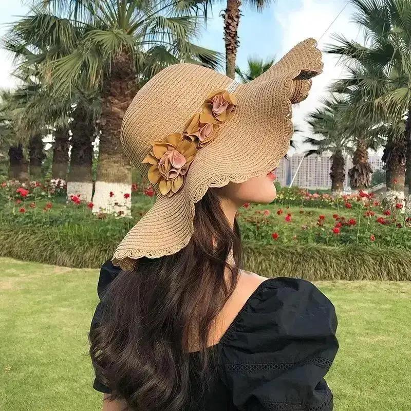 Nuevos sombreros de playa de verano a la moda para niña, sombrero tejido para el sol, nuevo sombrero coreano de flores para mujer, accesorios finos y transpirables, regalos creativos - imagen 3