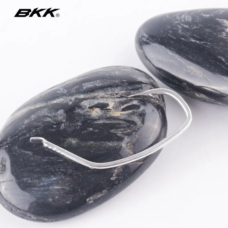 Anzuelos BKK boca inclinada con púas – Ideal para lubina en agua salada - imagen 4
