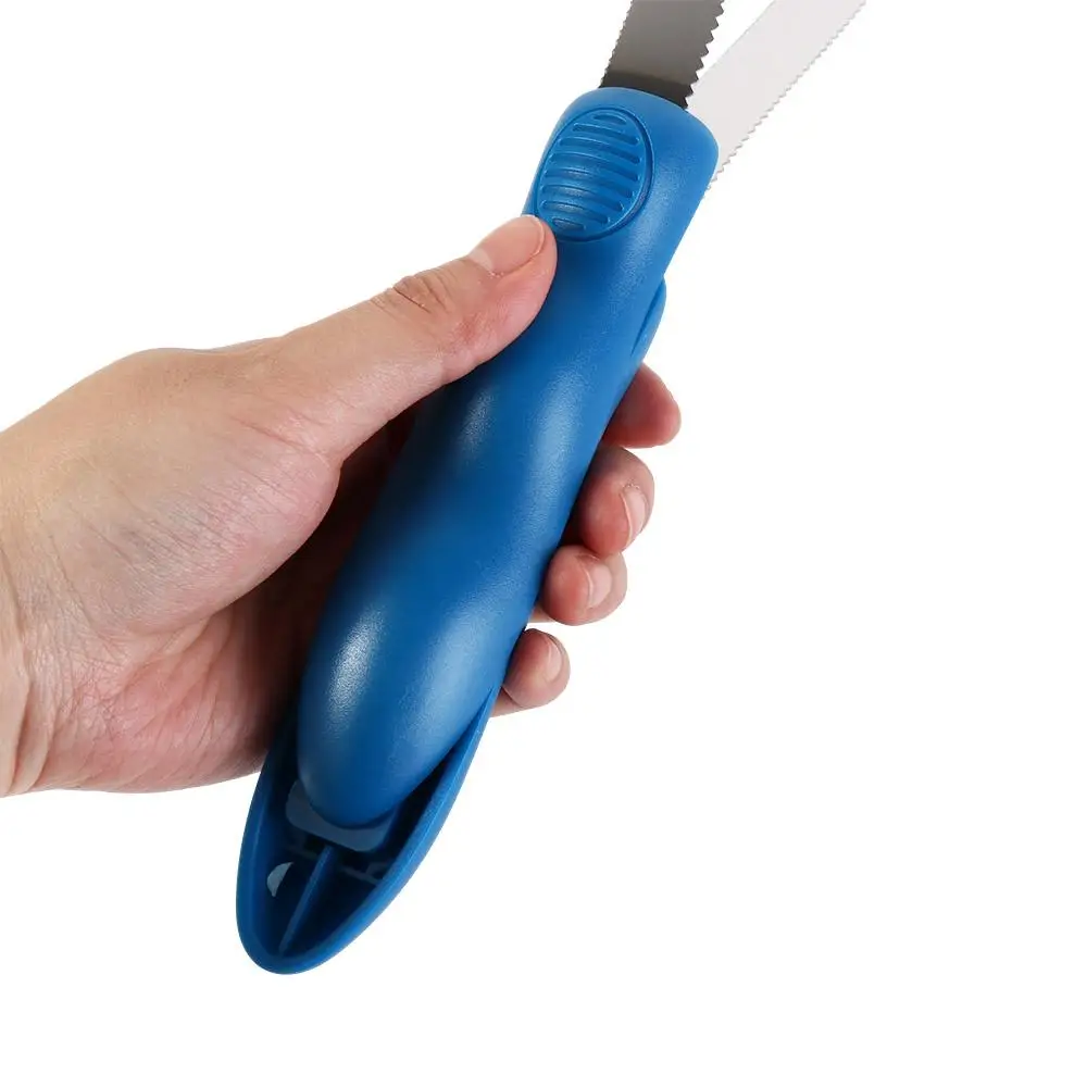 Un cuchillo derminado azul diseñado para tareas de corte eficientes