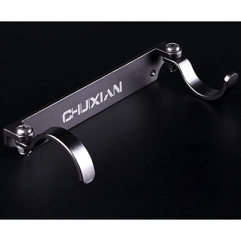 Caja de pesca de Color aleatorio de 80g, accesorios de suspensión rápida, poste montado lateral, luz colgante, aleación de aluminio y magnesio duro, portátil