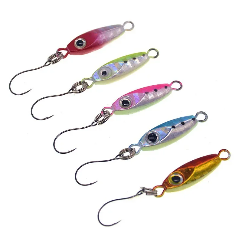 Nuevo Mini señuelo de pesca 2,7 CM 4,5 CM 3g 6g cuchara señuelos de Metal Spinnerbait Minnow pez pequeño anzuelo único Jig Stream trucha hielo de invierno