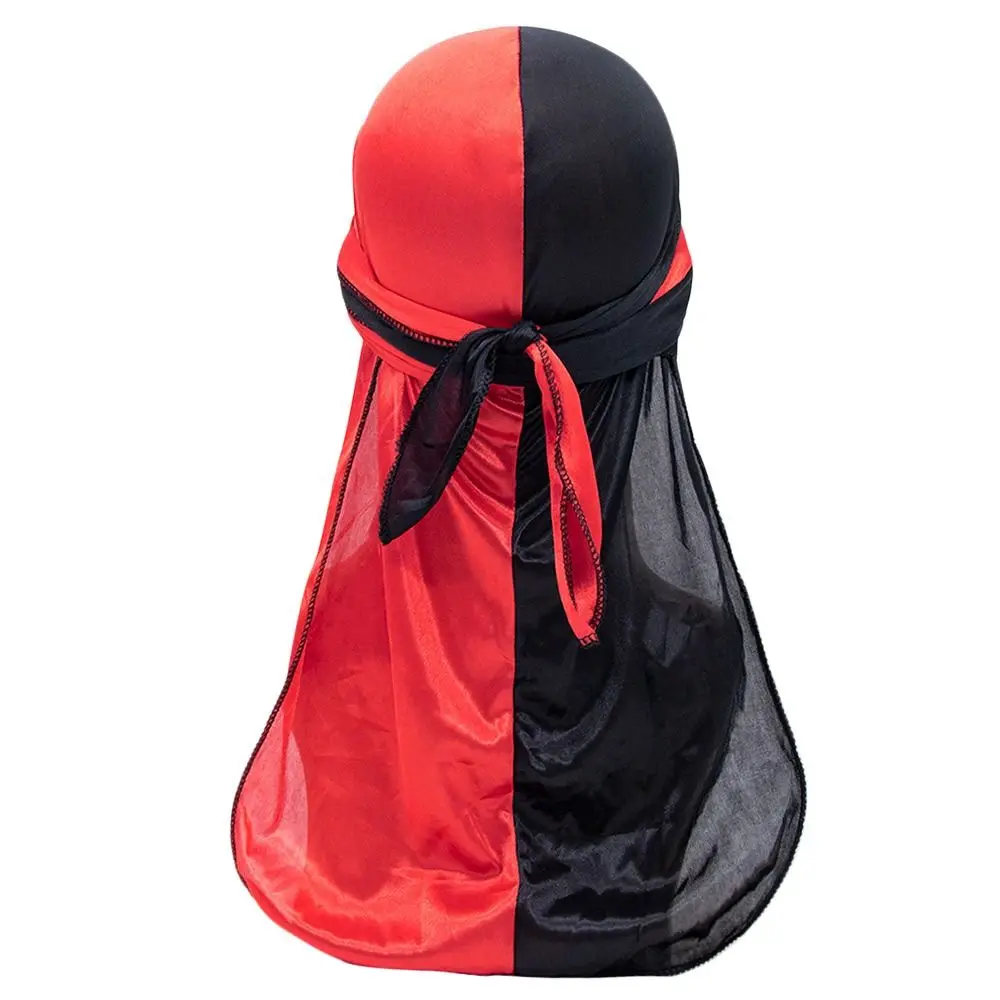 Tapa elegante de media altura roja y negra para un atractivo de moda mejorado