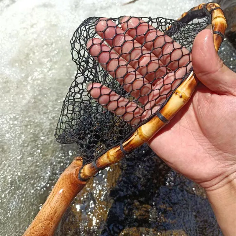 Salabardo pesca mosca – Mango madera, malla goma, liberación magnética - imagen 4