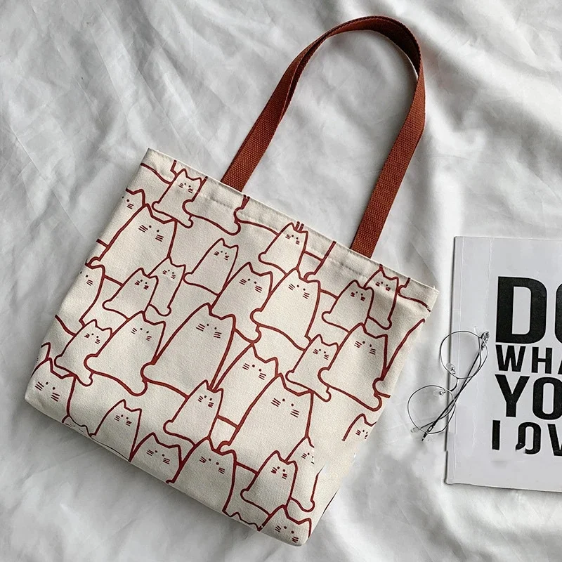 Bolsos de lona, bolso de mano para mujer, bolso de mano con bonito gato y cremallera, bolso de diseñador, hombro pequeño de dibujos animados de estilo japonés - imagen 3