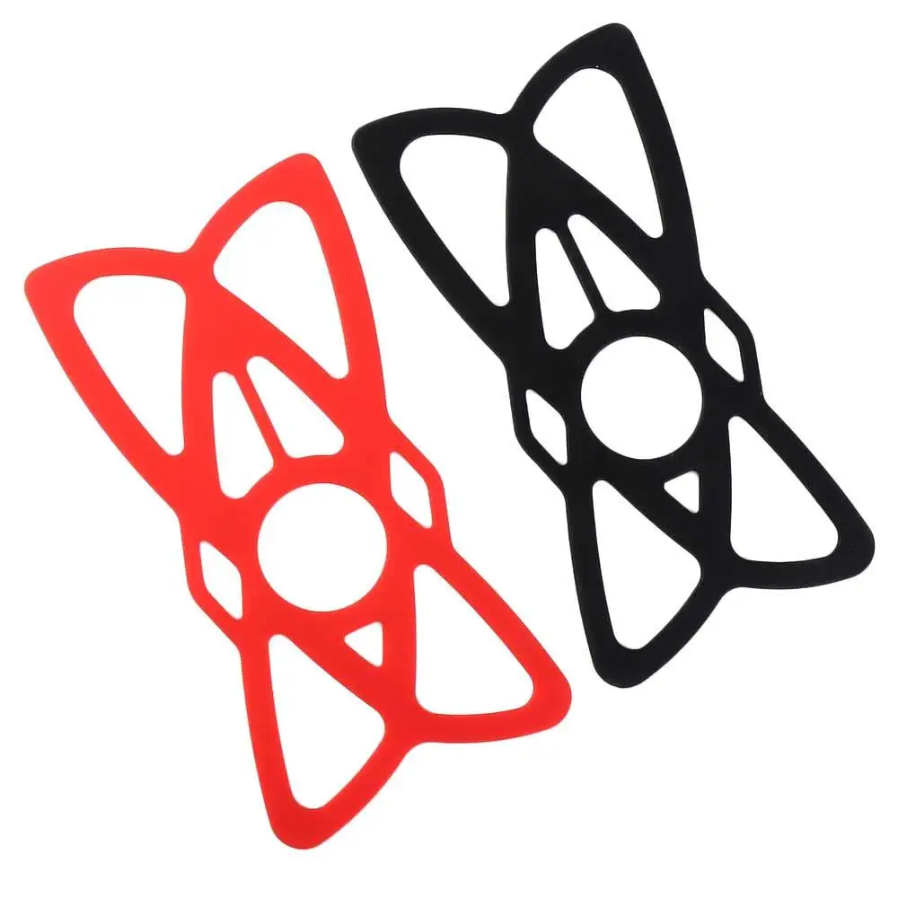 Estuches para teléfonos elegantes y funcionales diseñados para un archivo adjunto fácil y un agarre mejorado