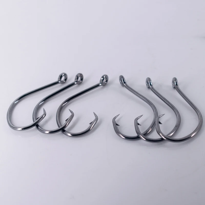 Estos son ganchos de pesca duraderos de alta calidad diseñados para una pesca efectiva y eficiente