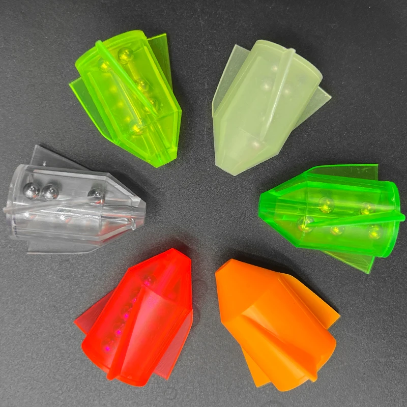 50 unids/bolsa accesorios de equipo de pesca de colores mezclados, cebo de señuelo, peso del cuerpo del pez, cuentas de plástico, tubo de sonido, bolas de metal integradas - imagen 3