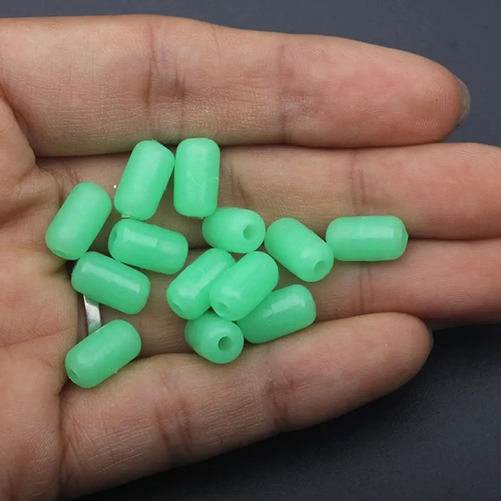 100 Uds. Cuentas de señuelos de pesca con forma de cilindro que brillan en la oscuridad de plástico luminoso - imagen 3