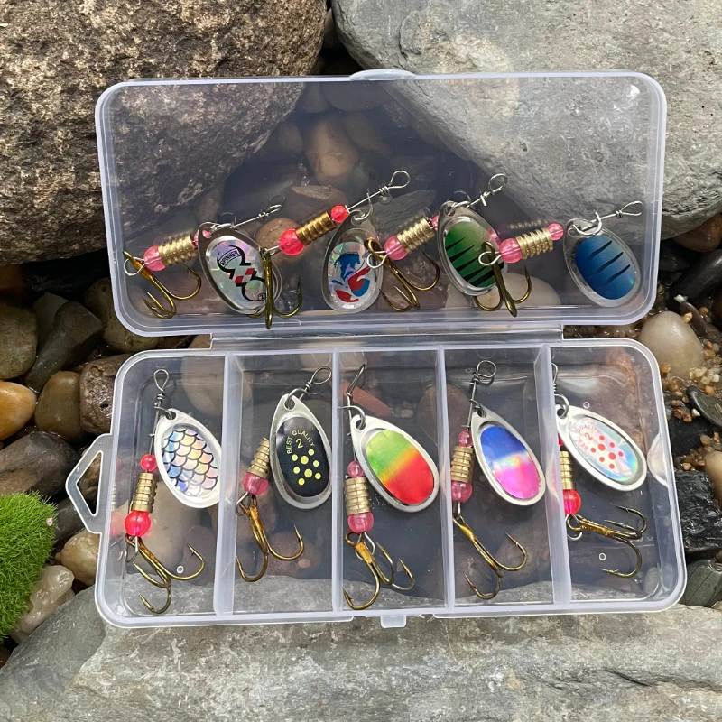 Cucharas metálicas y spinners para pesca de lucio