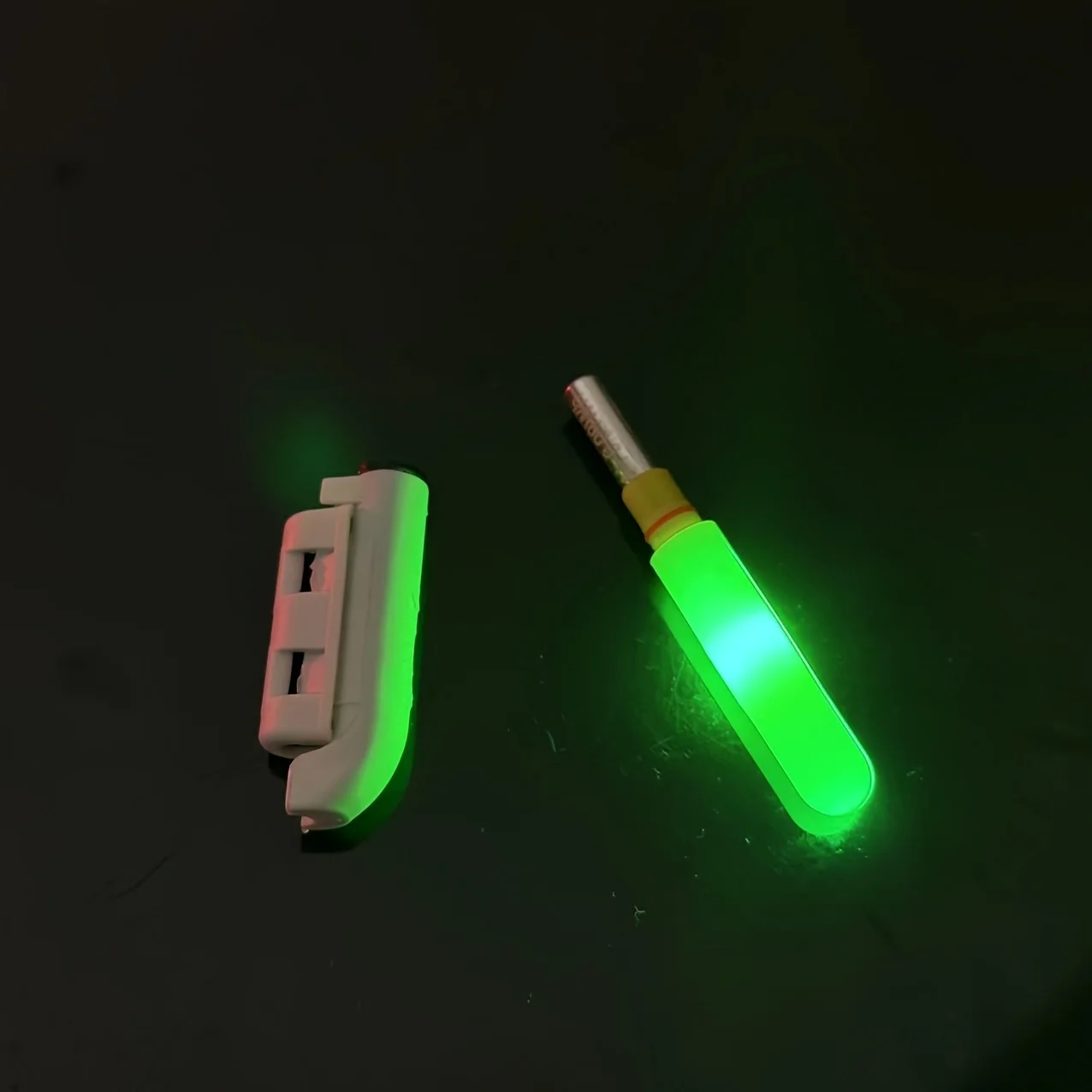 Bite Float luces para cañas recargables USB con baterías CR425 - imagen 3