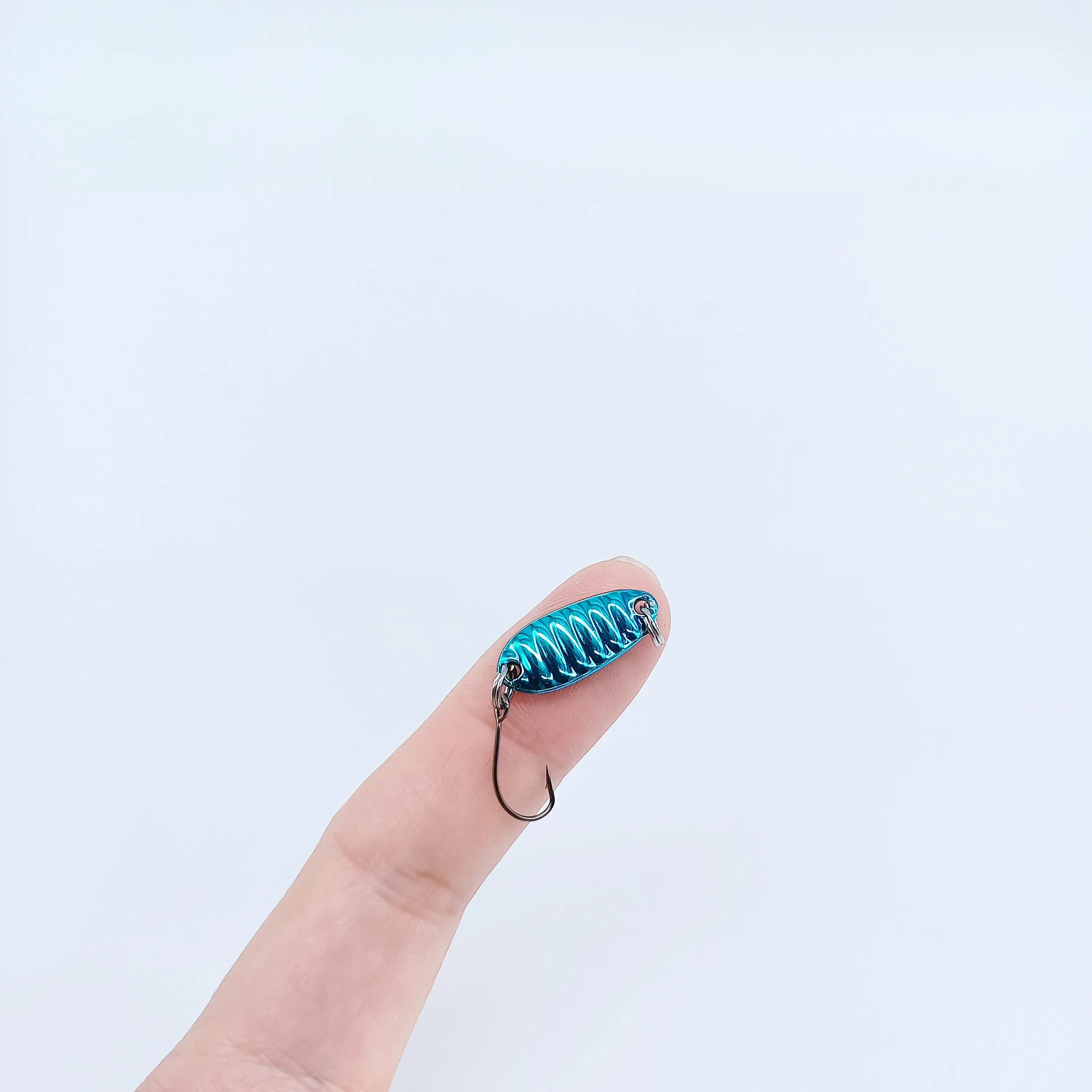 DUODUOYU-Mini señuelos de pesca Jigging, 1 piezas, 1,5g/2,5g/3,5g/5g, señuelo de cuchara de Metal colorido, un solo gancho, lentejuelas duras, aparejos de pesca - imagen 5